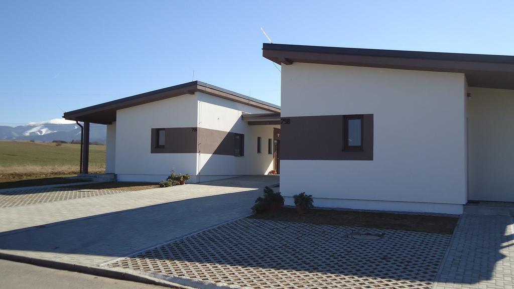 Apartman Valentka Bešeňová Dış mekan fotoğraf